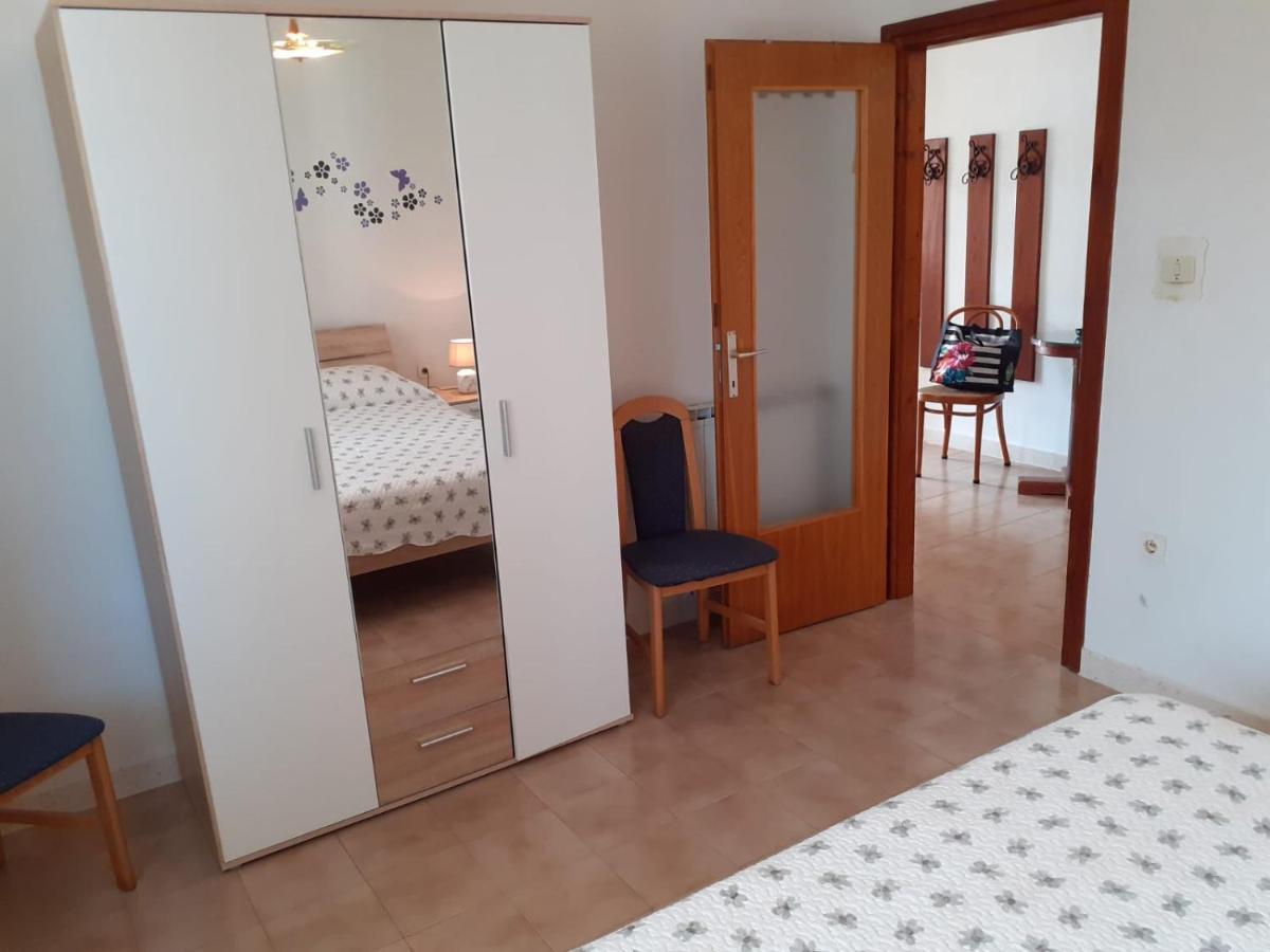 Miholascica Apartments Mary מראה חיצוני תמונה