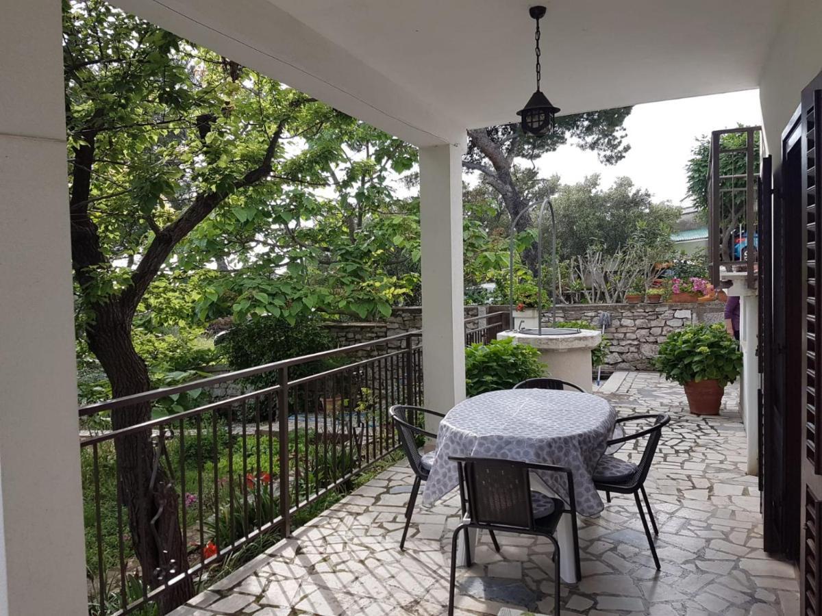 Miholascica Apartments Mary מראה חיצוני תמונה